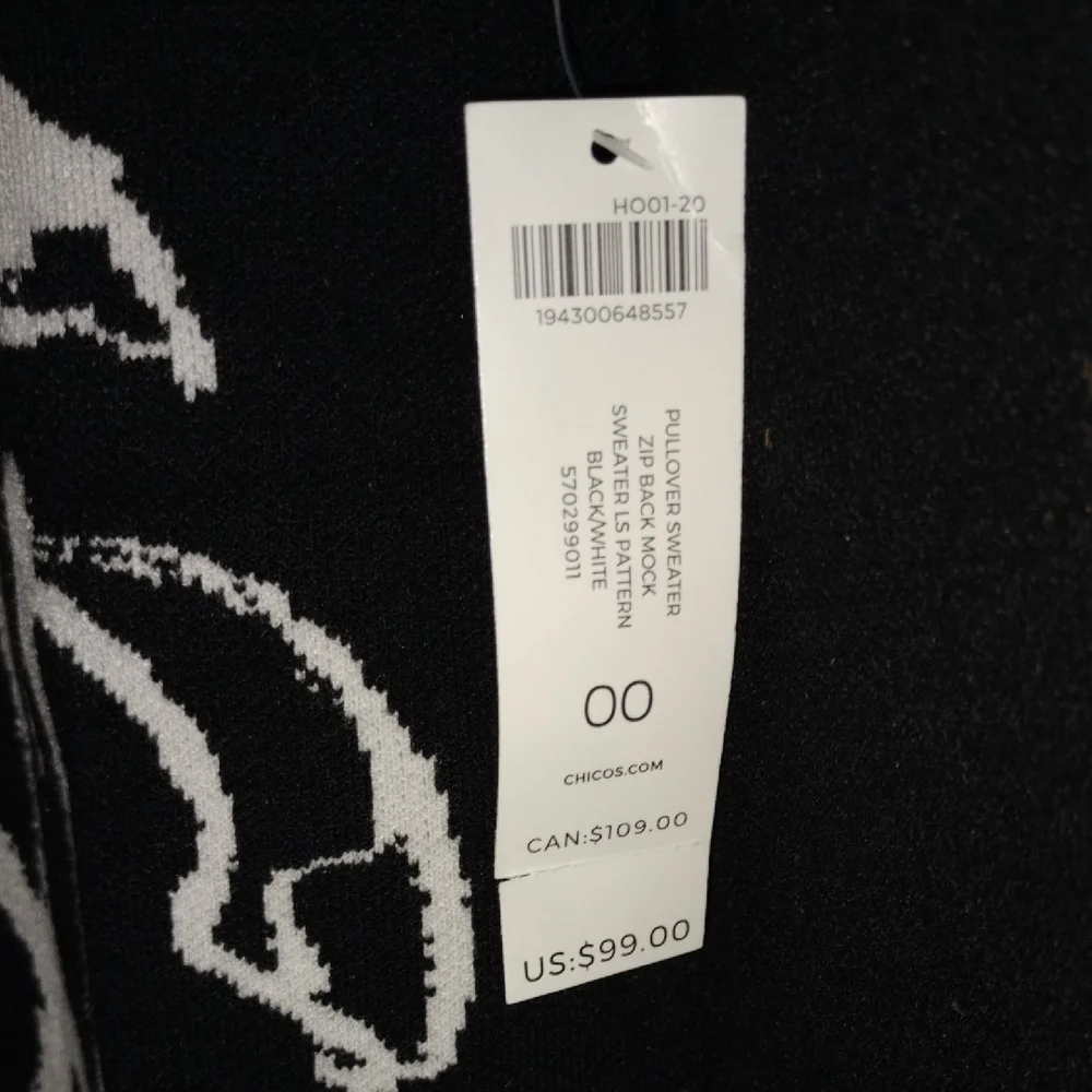 Chico's Black and White Women's Sweater NWT - Picture 3 of 4